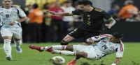 México gana el grupo de la Copa Oro de la CONCACAF tras empatar 0-0 ante Costa Rica