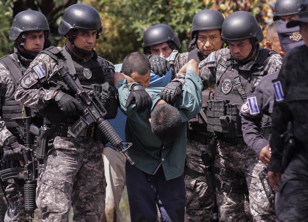 Militares capturan
