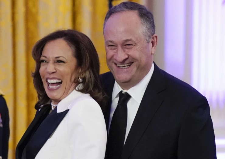Esposo Vicepresidenta