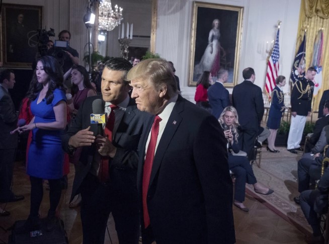 Trump elige