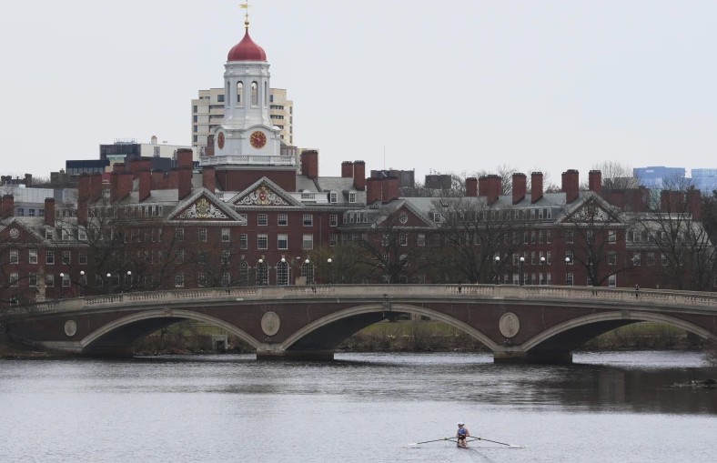 Harvard1