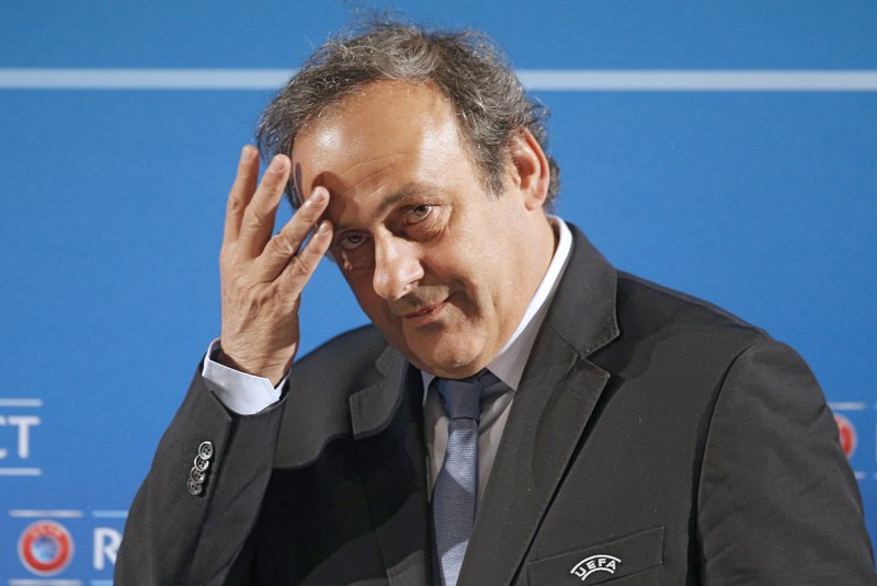 detienenaPlatini